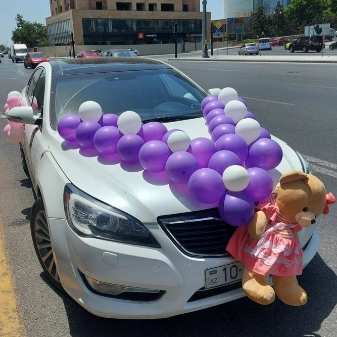 Maşın bəzədilməsi şarlarla