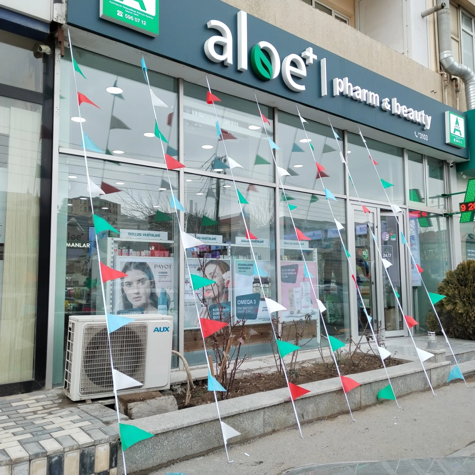 Açılış bayraqları