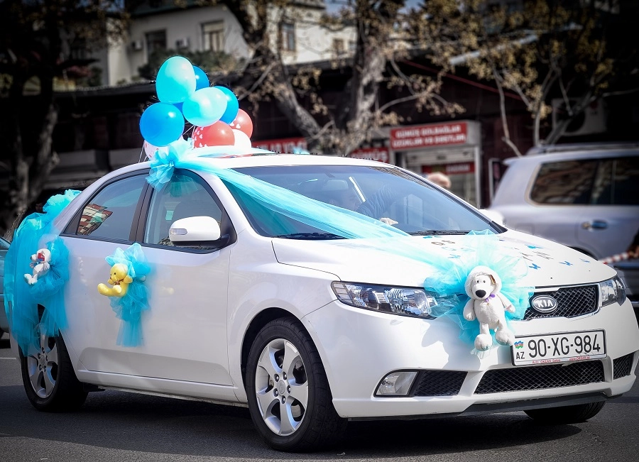 Maşın bəzədilməsi uşaq üçün