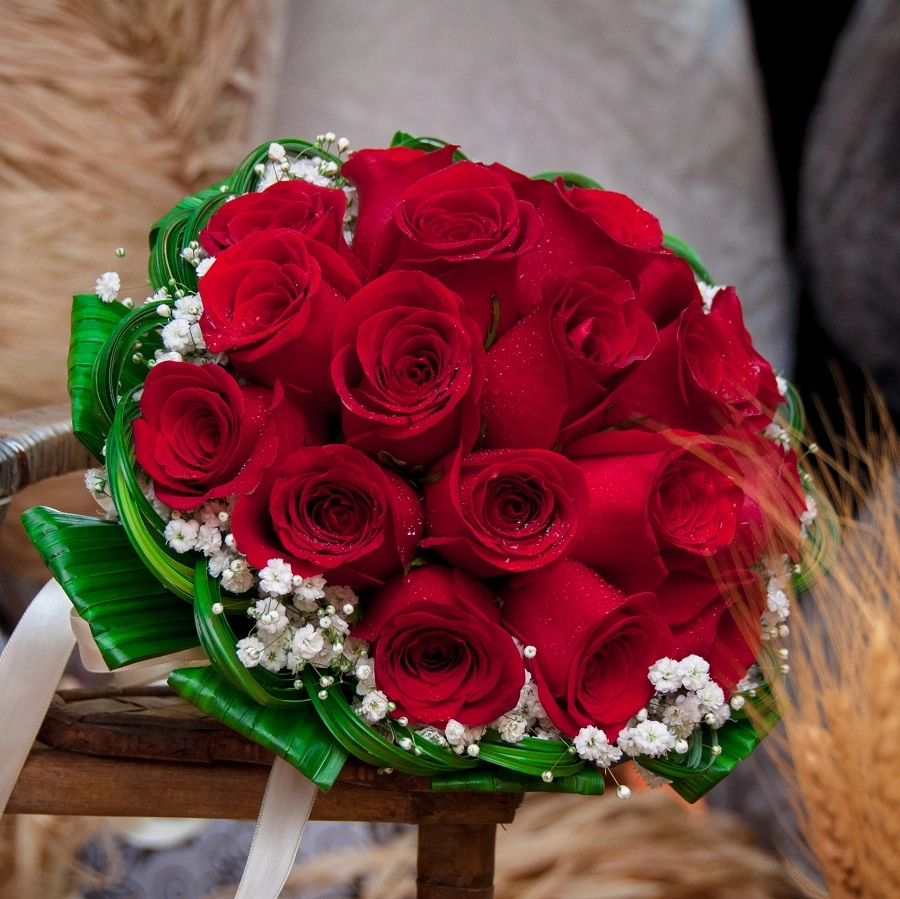 Gəlin buketi red rose Toy