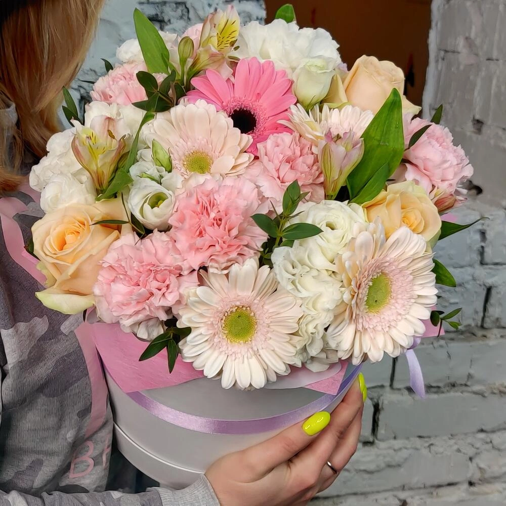 Güllərdən Kompozisiya 8 mart - Image 4