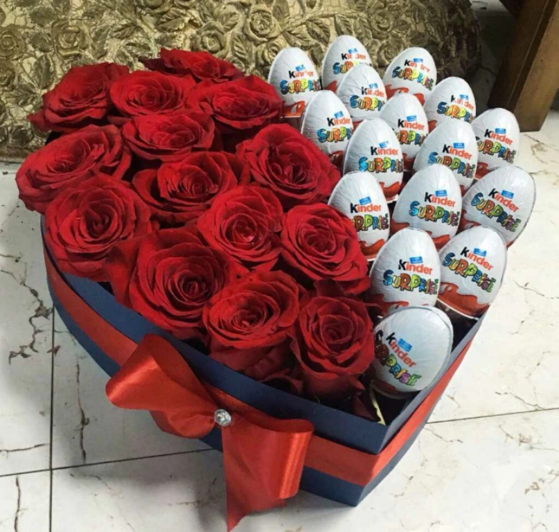 Kinder qızılgül 8 mart