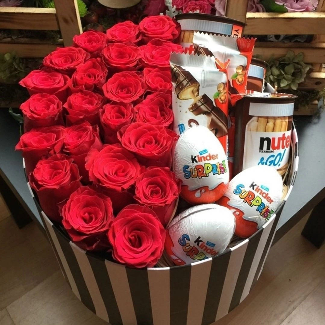 Kinder roza 8 mart