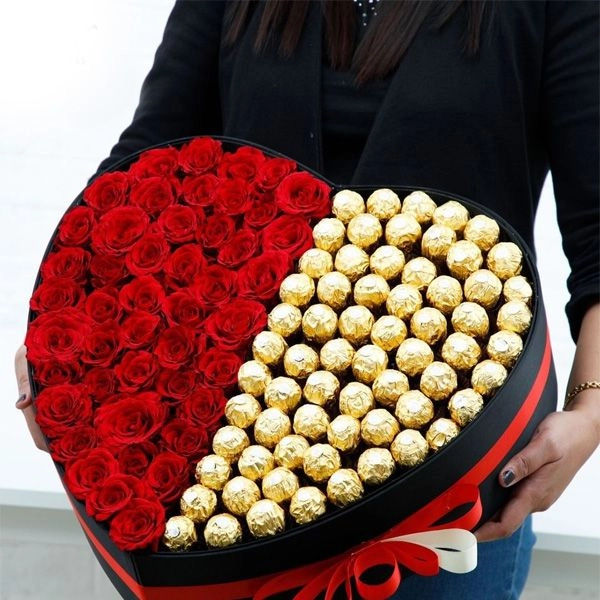 Möhtəşəm ürək qutumuz 8 mart