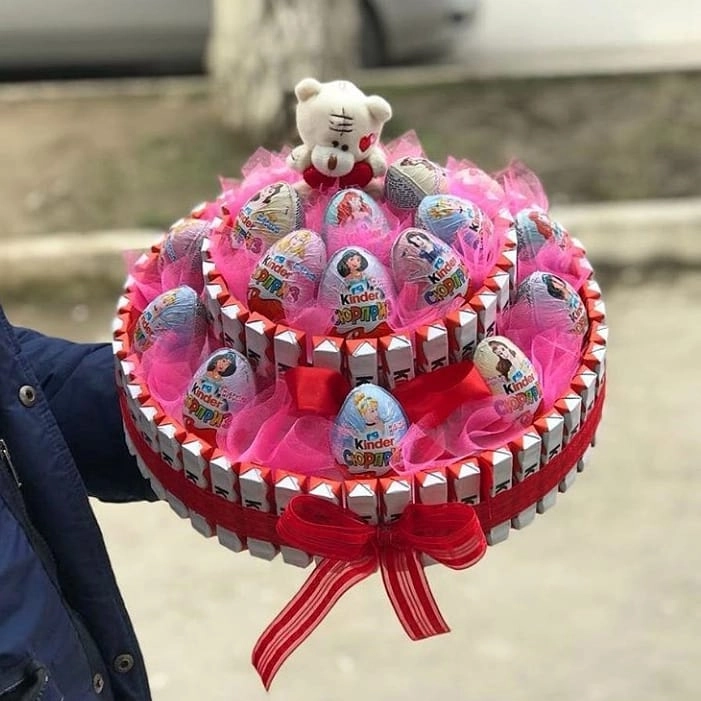 Oyuncaqlı kinder qutusu 8 mart