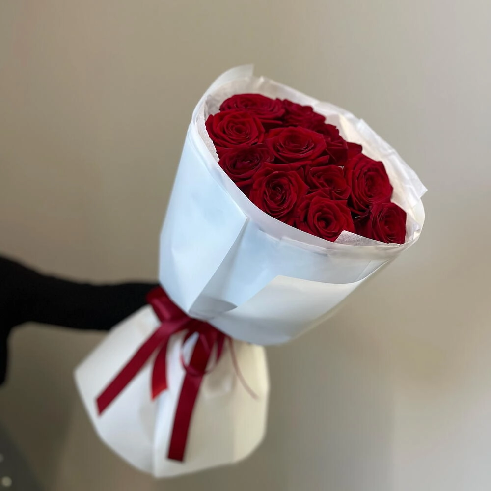 Qırmızı roza 11 ədəd Qızılgül