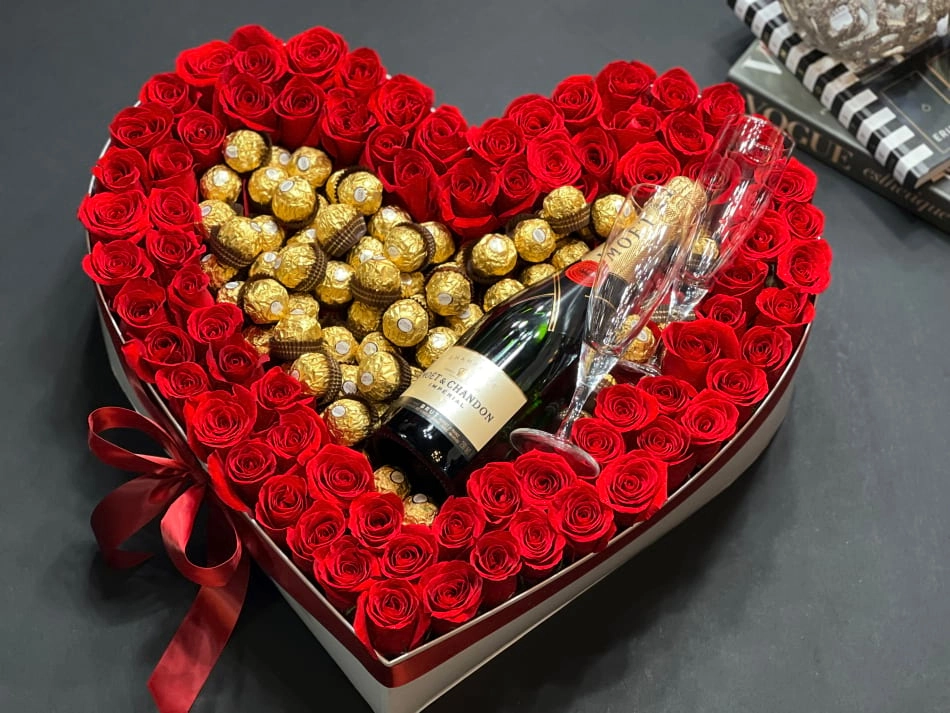 Sevgi hissləri 8 mart