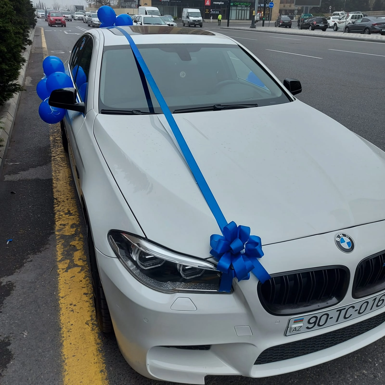 Təzə doğulmuş uşaq üçün maşın bəzədilməsi Maşın bəzəmə